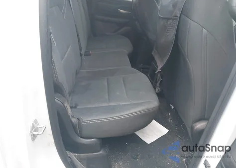 2022 Ram 1500 Tradesman 4X4 6'4 Box z USA, uszkodzony, nr VIN 1C6SRFCT2NN213959